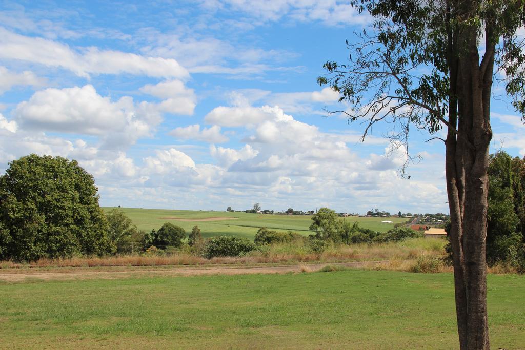 Childers Gateway Motor Inn エクステリア 写真