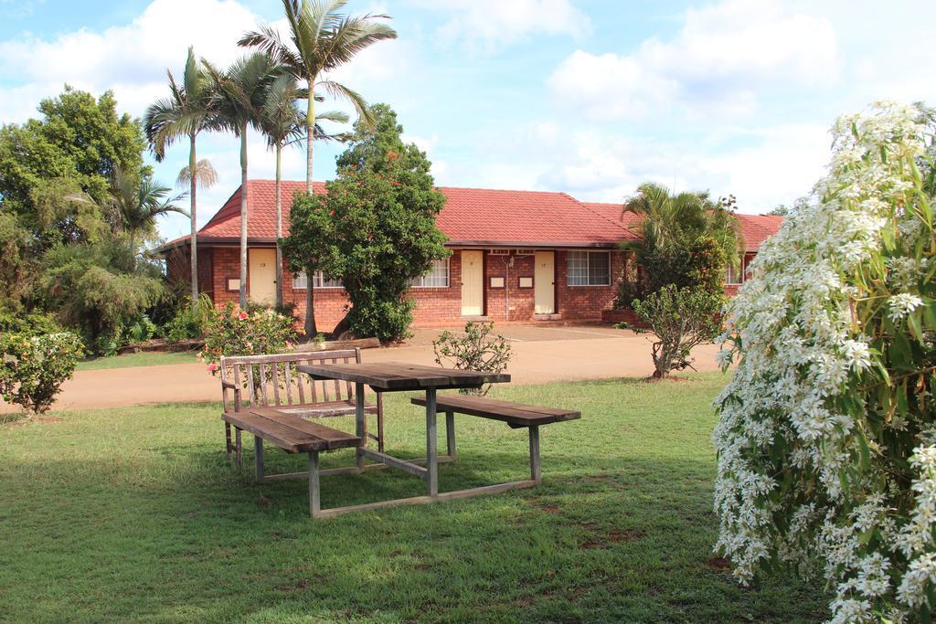 Childers Gateway Motor Inn エクステリア 写真