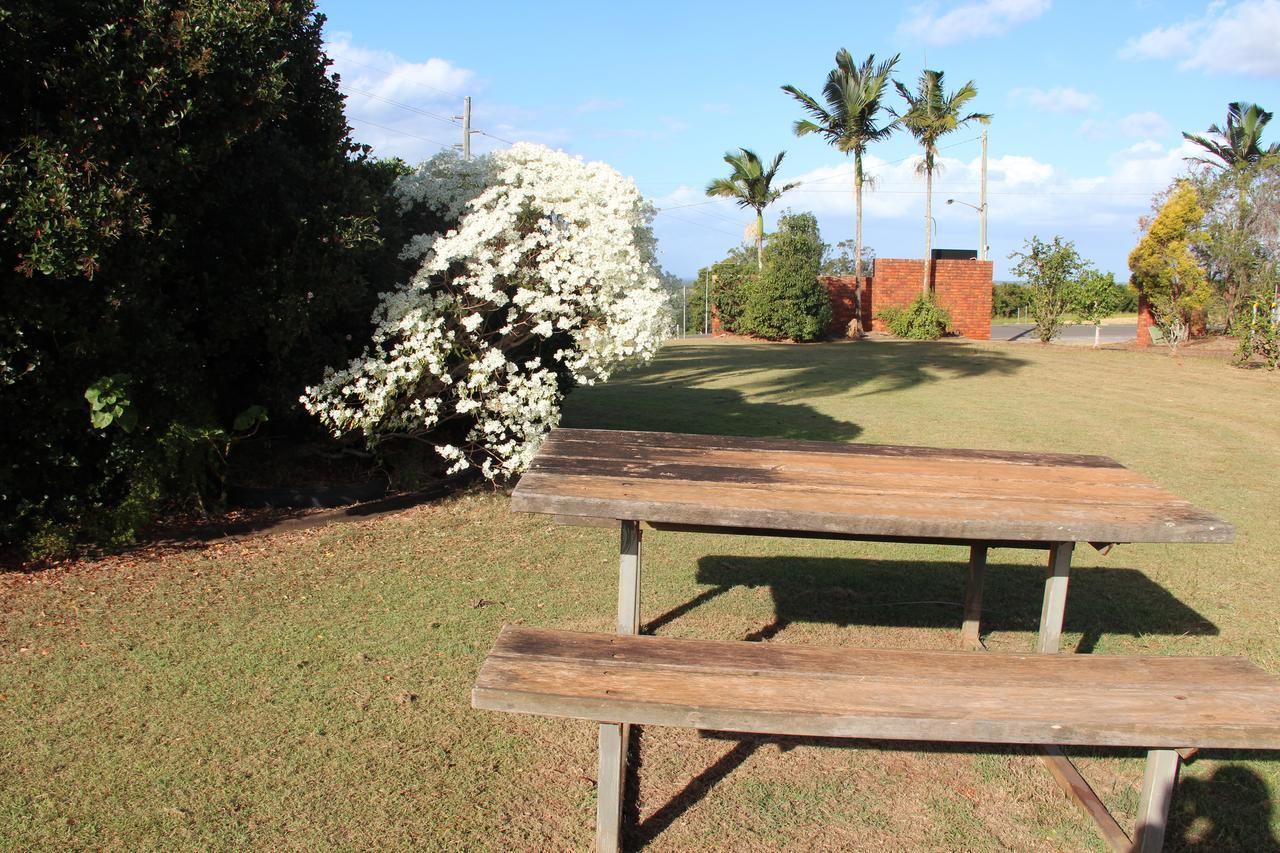 Childers Gateway Motor Inn エクステリア 写真