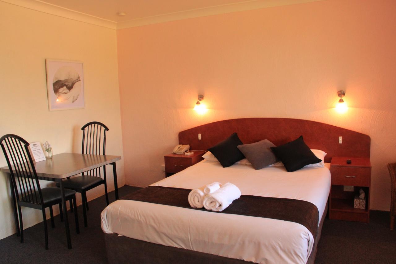 Childers Gateway Motor Inn エクステリア 写真