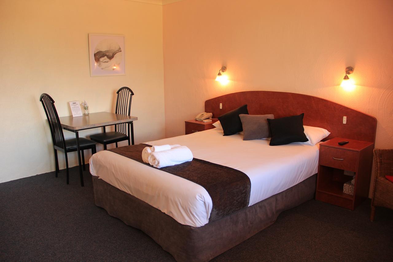 Childers Gateway Motor Inn エクステリア 写真